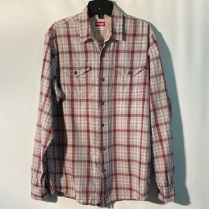 Wrangler Premium Quality Label in Maroon and Gray